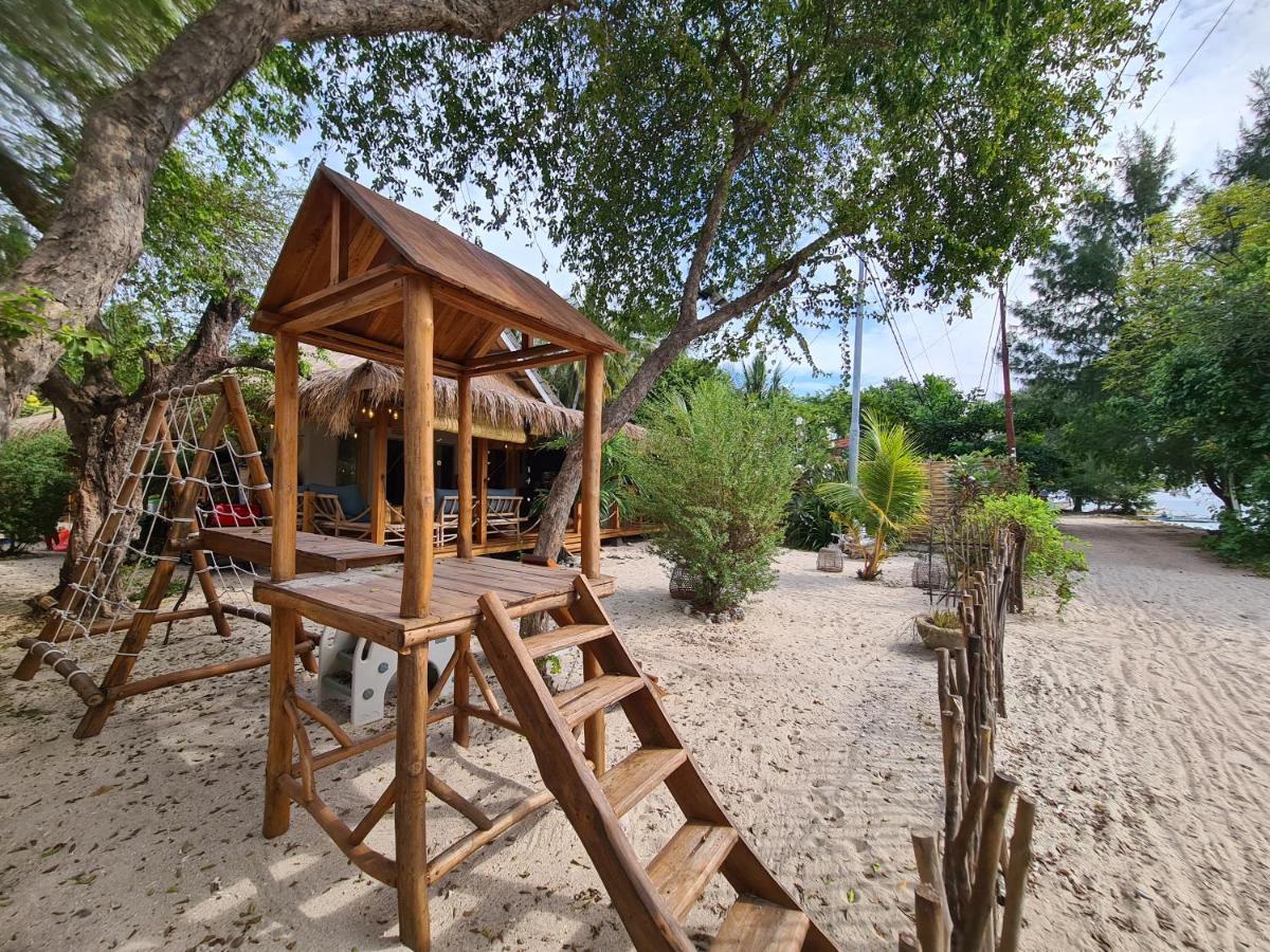 The Beach Shack Gili Air Exterior photo